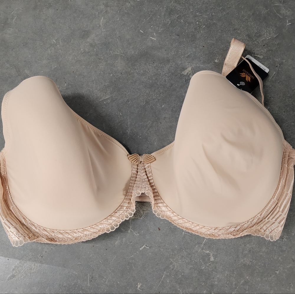 Wacoal Nude Bra - Picture 4 of 4